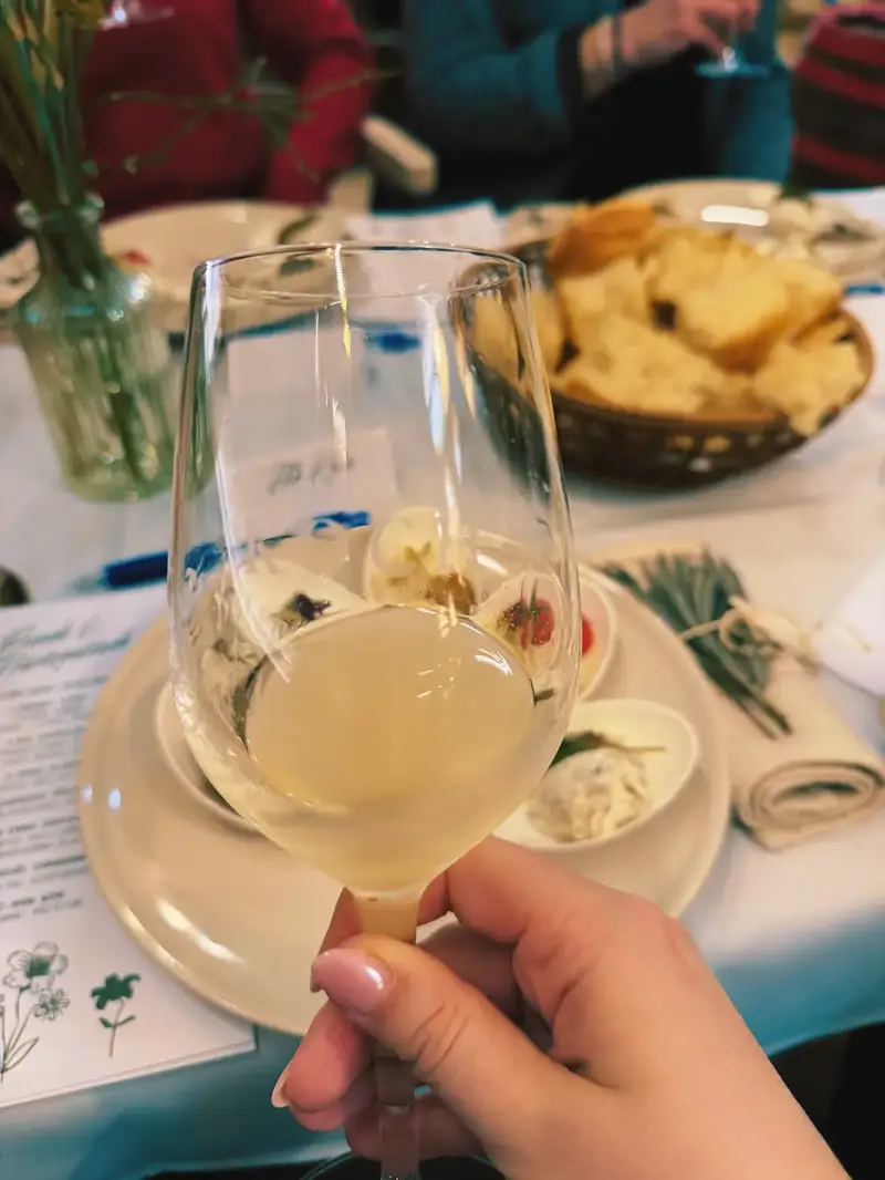 Ez a poh&aacute;r m&aacute;r nem &uuml;res